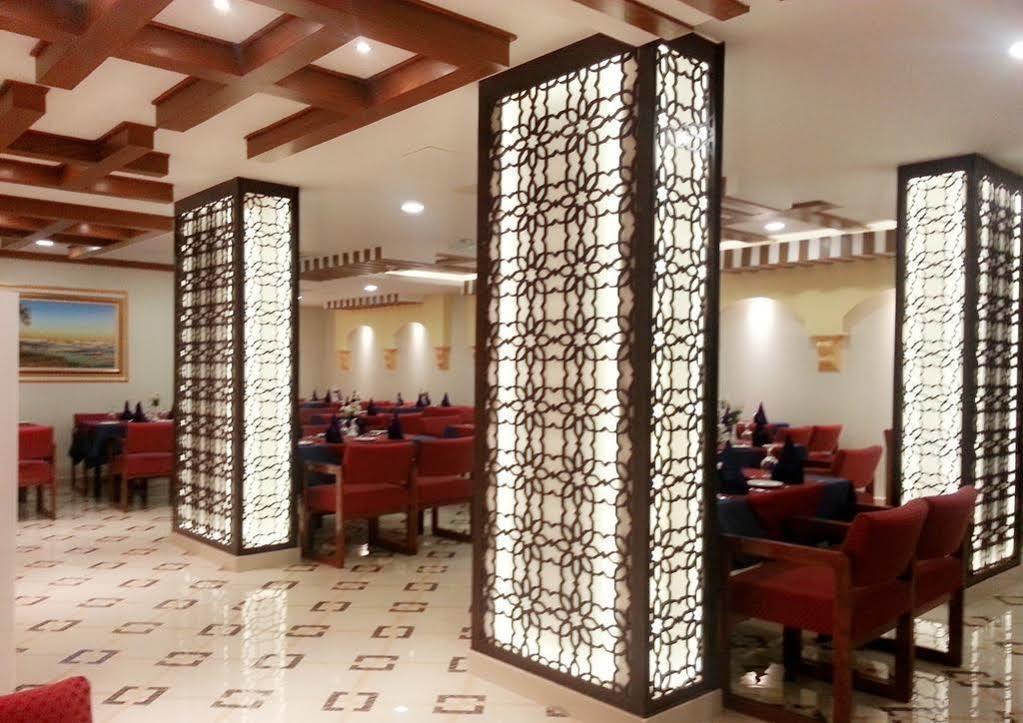 Al Manaf Hotel Suites Muscat Eksteriør billede