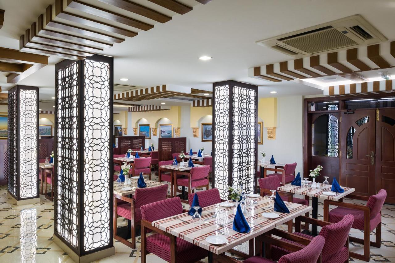 Al Manaf Hotel Suites Muscat Eksteriør billede